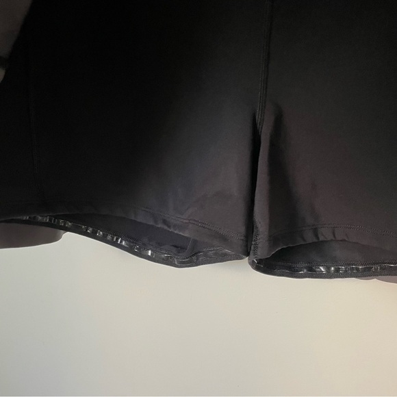 Athleta Women's Ace Printed Tennis Skort 13.5" Black Camoflauge - Picture 5 of 8